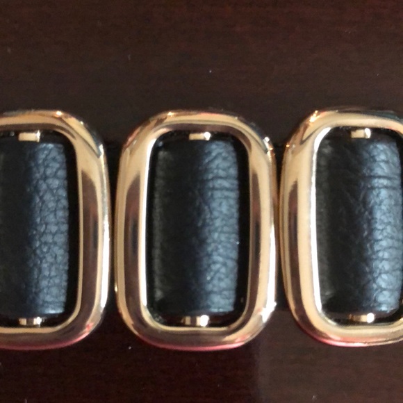 New York and Company Bracelet - Picture 5 of 7